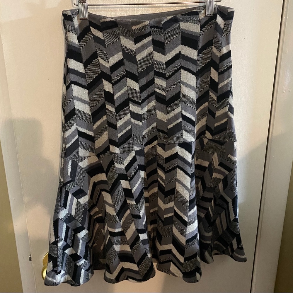 ANTHROPOLOGIE Moth Gray Skirt Size S.